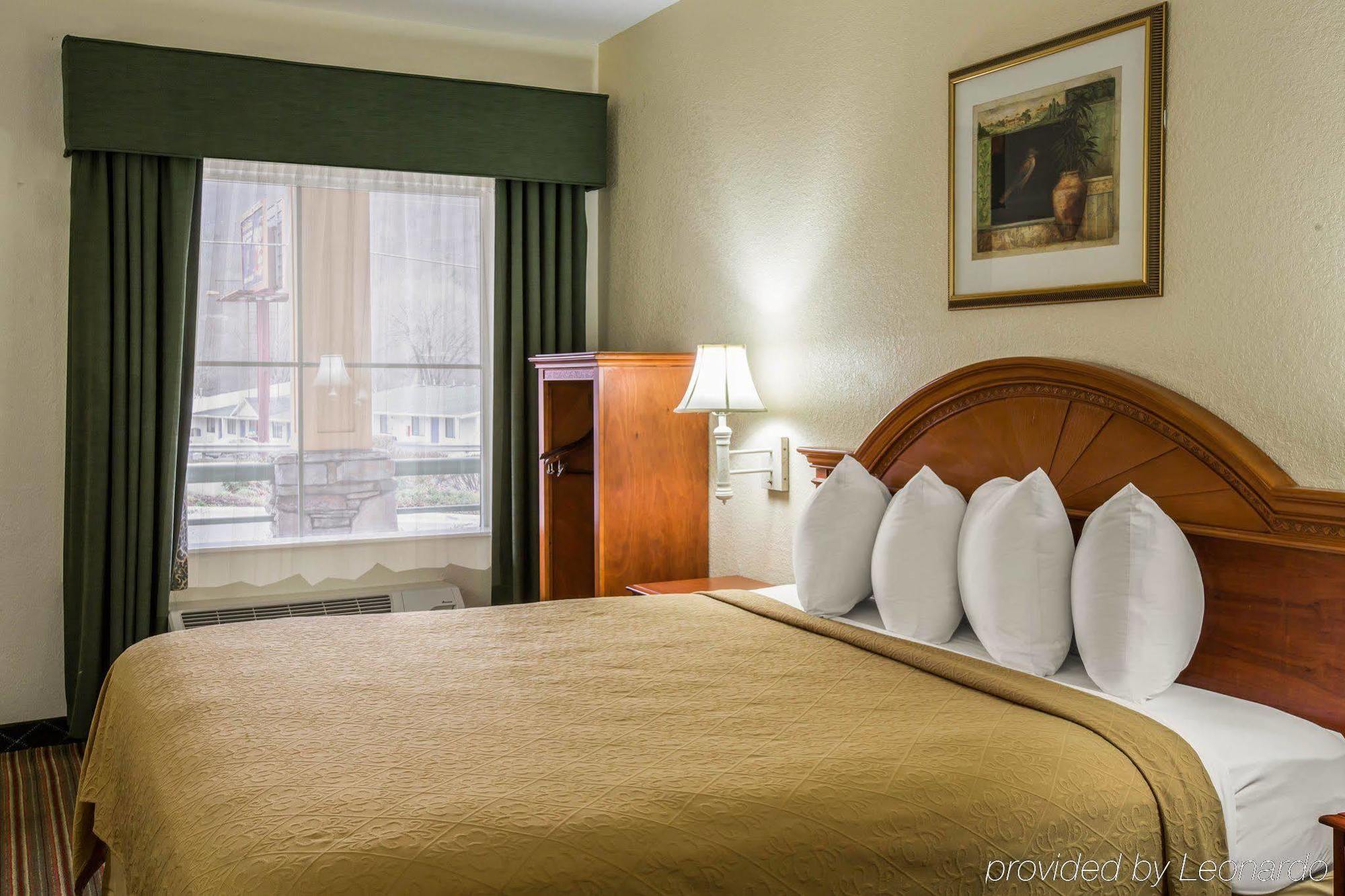 Quality Inn & Suites Biltmore East Asheville Luaran gambar